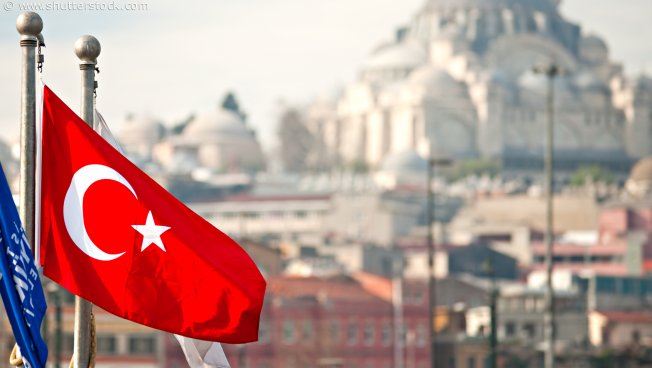 Türkische Flagge und Istanbul