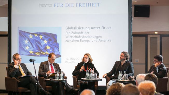 Diskussionsveranstaltung der Stiftung für die Freiheit zum Freihandelsabkommen