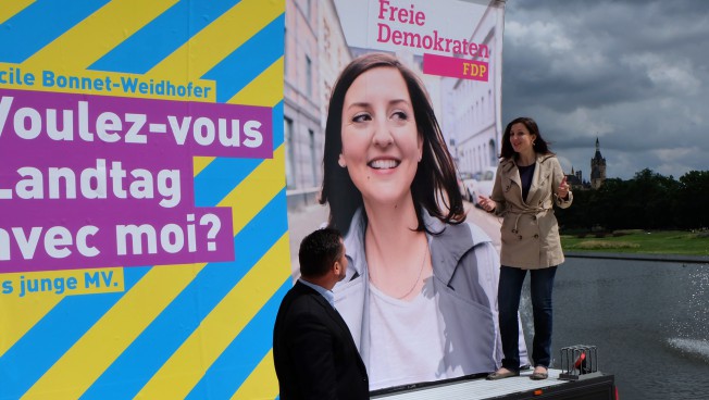 Cécile Bonnet-Weidhofer stellt die Kampagne der FDP MV zur Landtagswahl vor. Bild: FDP MV