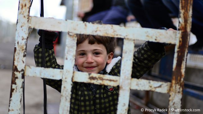 Syrisches Kind. Bild: Procyk Radek / Shutterstock.com